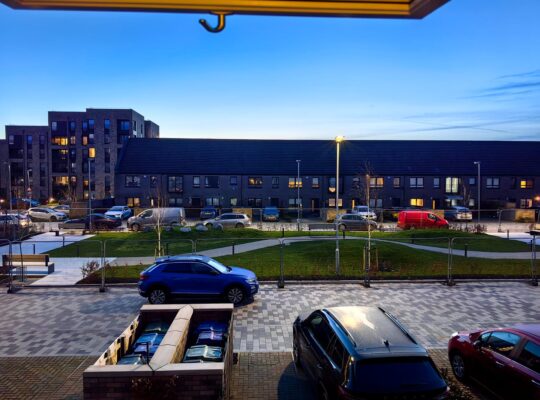 Home Stay 新房家庭式居住